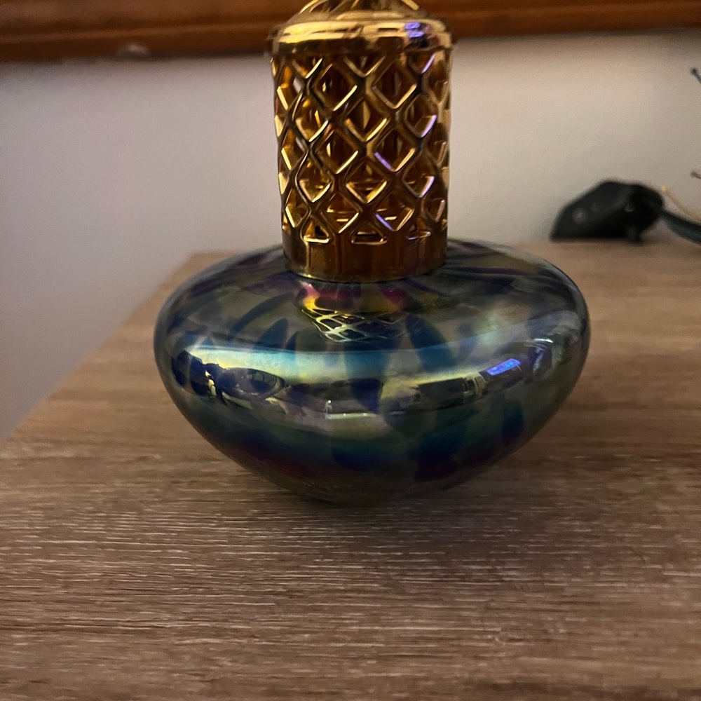 La-Tee-Da Effusion Catalytic oil fragrance Lamp, blue/ green glass